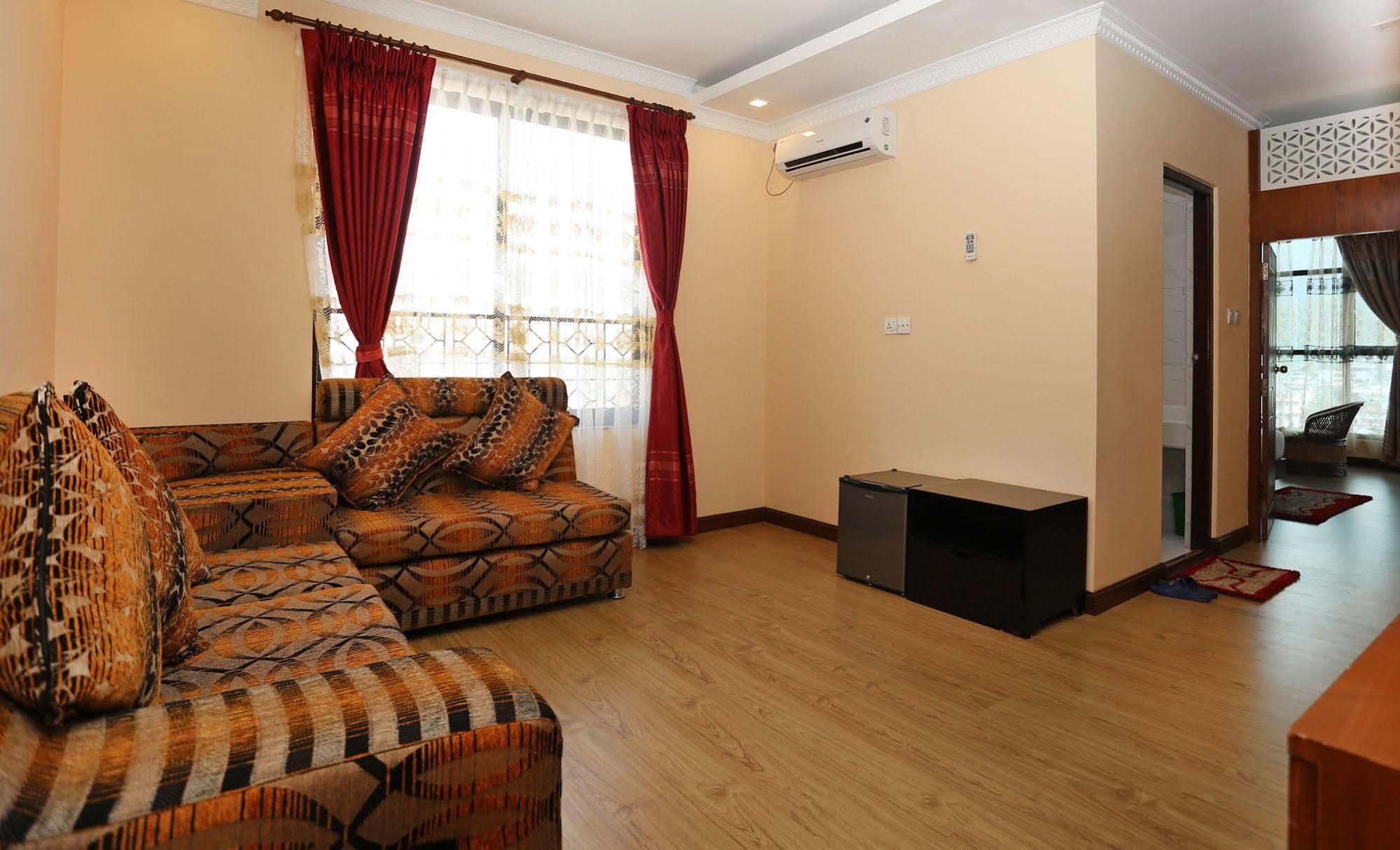 Hotel Pokhara Goodwill Exterior photo